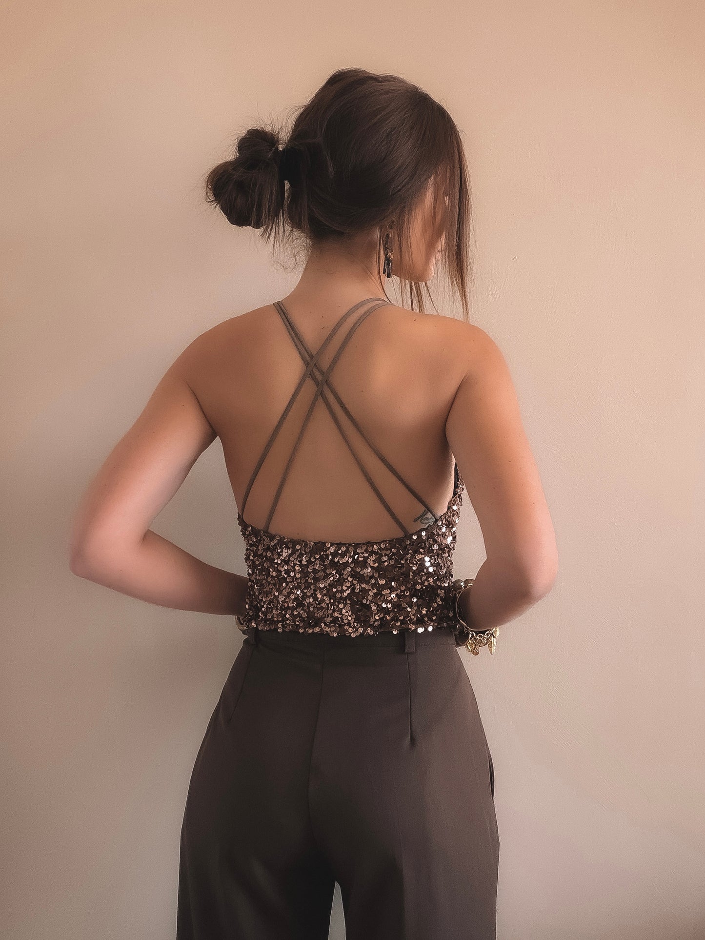 Top Nils Sequins Camel