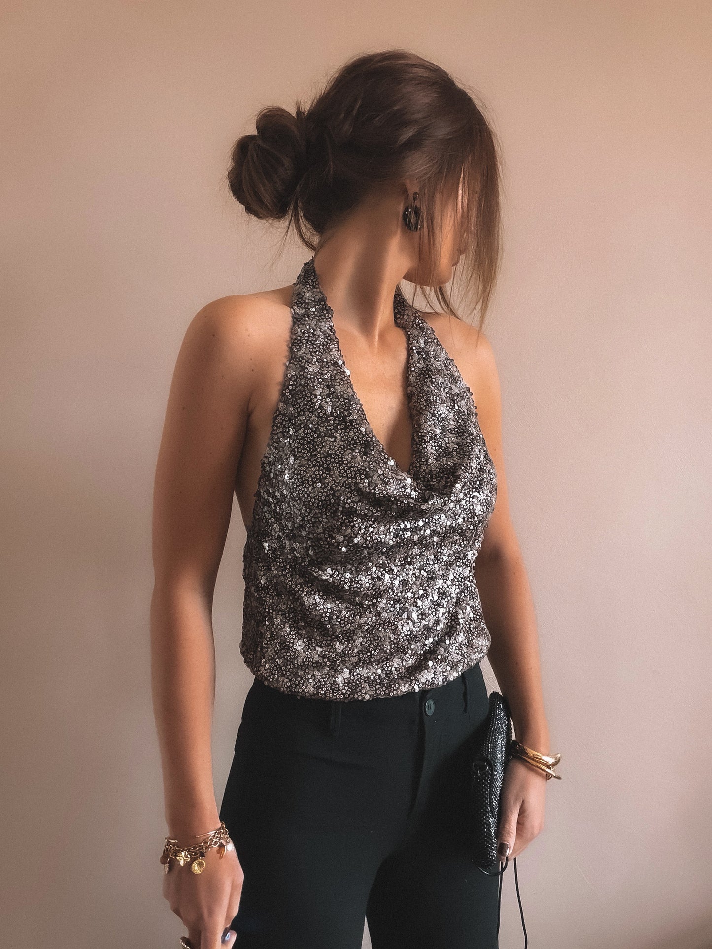 Dos nu Léna Argenté